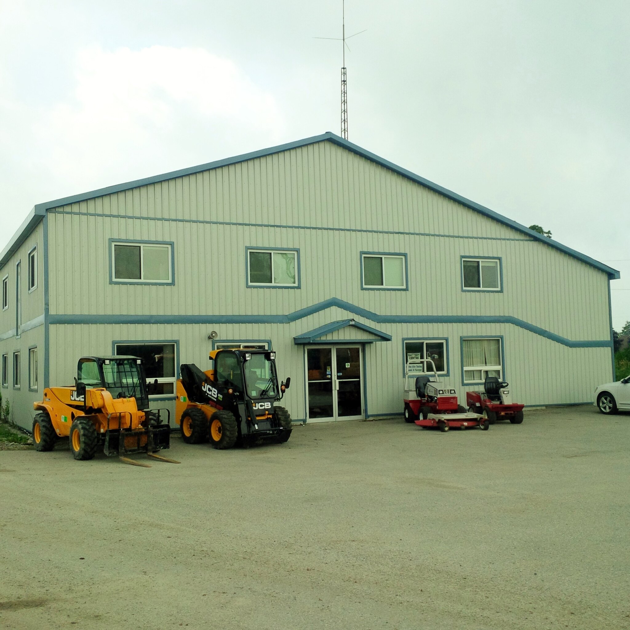 Advance Construction Equipment Harriston location